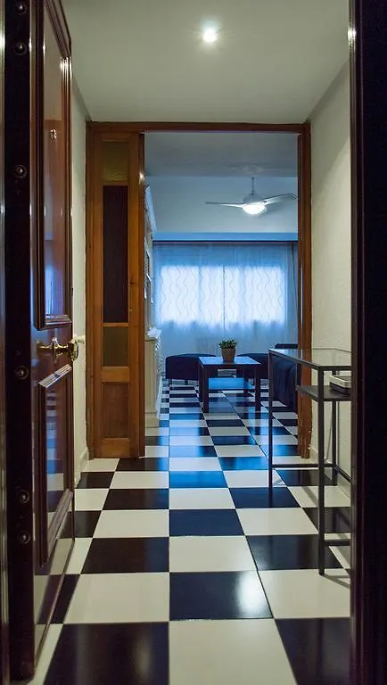 Apartamento Plaza Merced Apartman Málaga 0*,